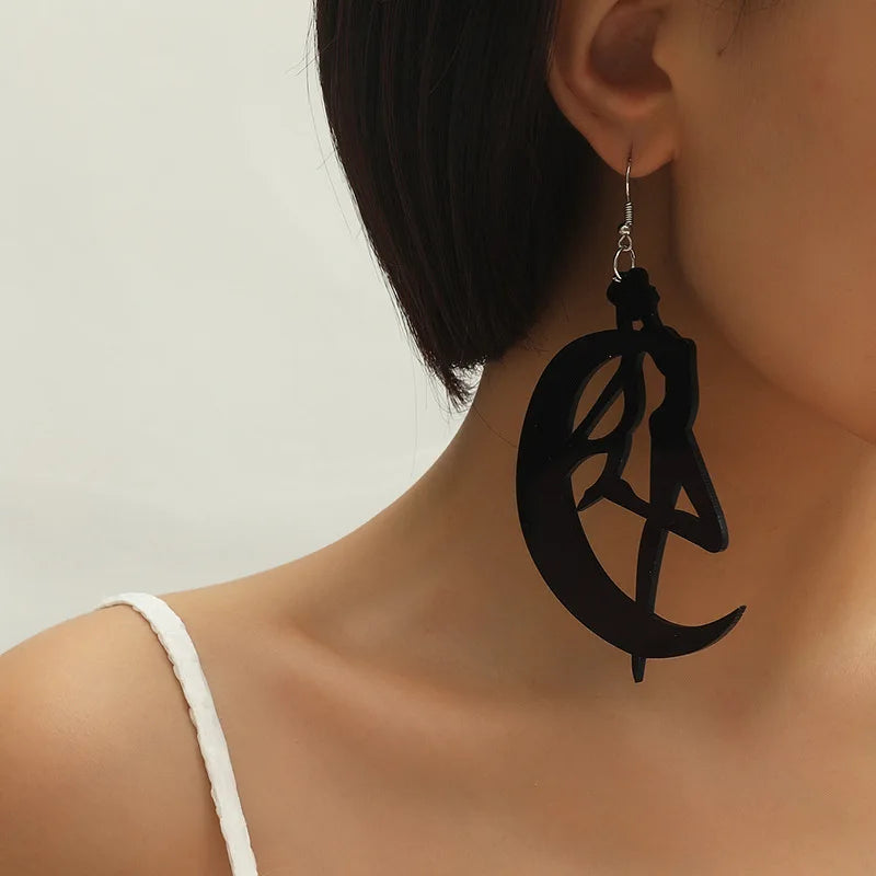 Sailor Moon Earrings Anime Dangle Sexy Large Hanging Unusual Black Pendants Modern Women's Drop Earrings 2022 Designer Jewelry