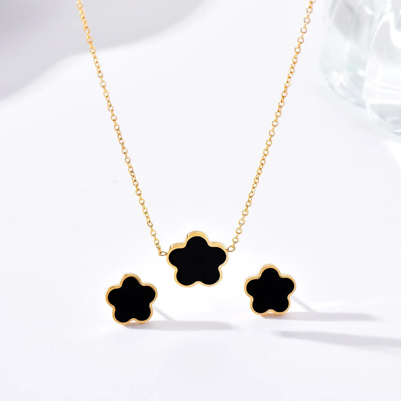 Luxury Shell Flower Stud Earrings Necklace Set for Women Black White Color Stainless Steel Personality Jewelry Sets 2023 New